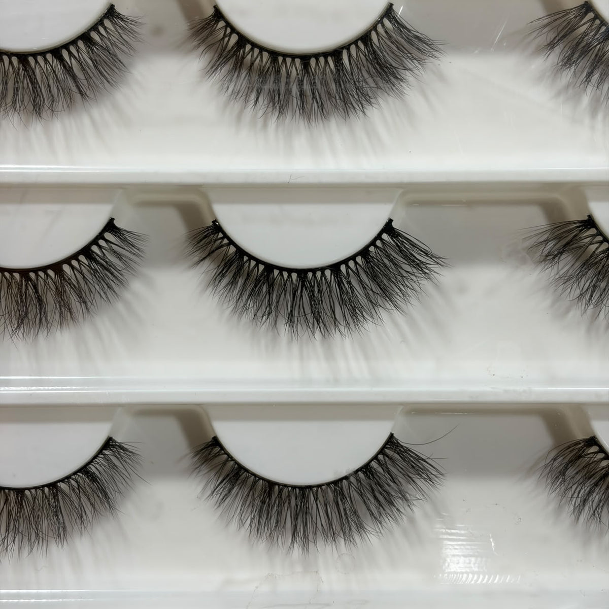 NM LUXUERY MINK ASIA 16 PAIRS EYELASHES