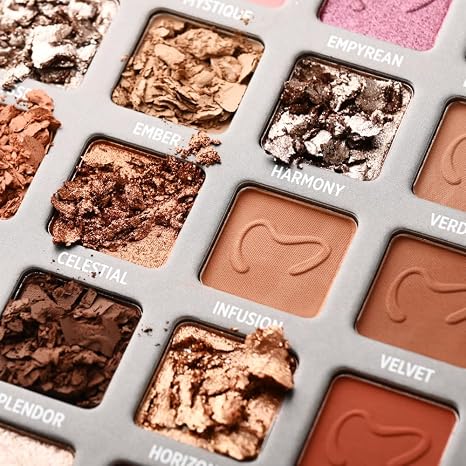 Makezmia Erotica Eyeshadow Palette
