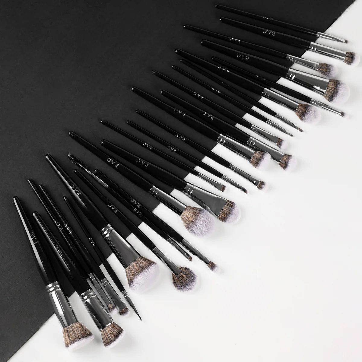 PAC SYNTHETIC BRUSH SERIES SET OF 25 BRUSHES