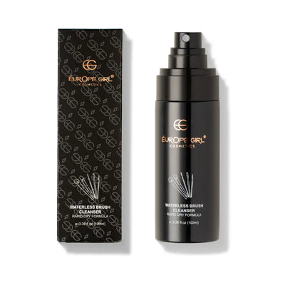 EUROPE GIRL BRUSH CLEANSER SPRAY