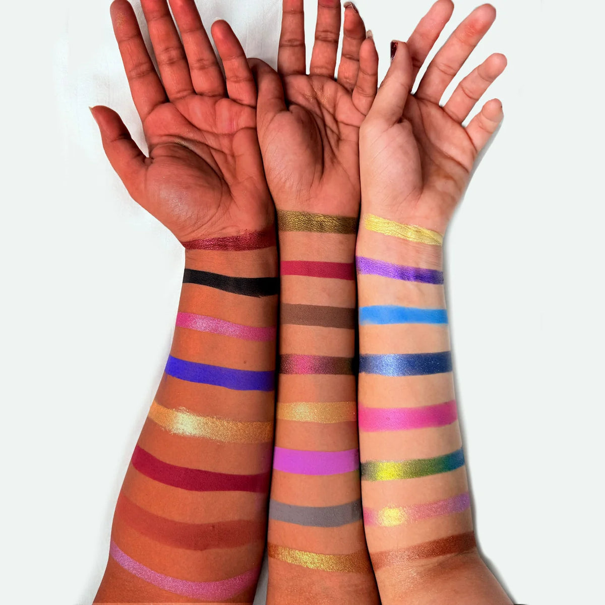 SHOPAAREL SPECTRUM 1 EYESHADOW PALETTE – 35 Shades