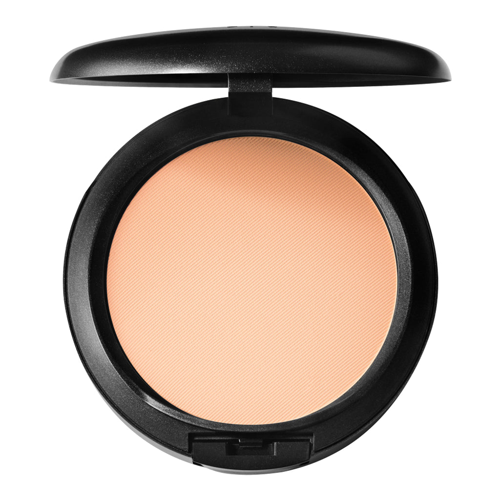 MAC STUDIO FIX FOUNDATION NW22