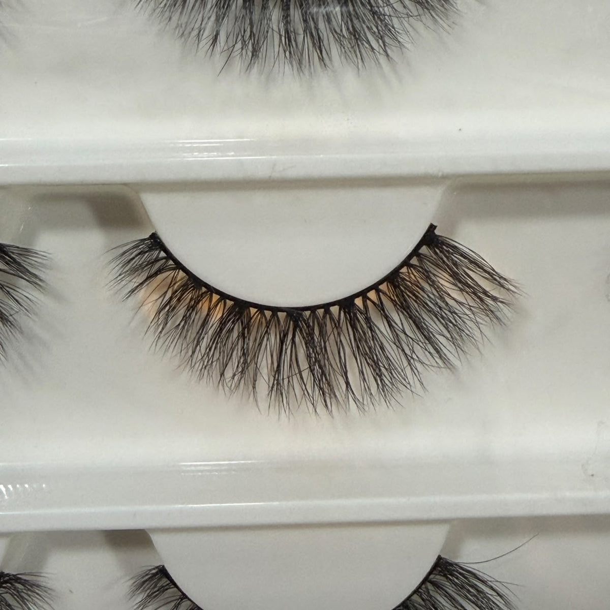 NM LUXUERY MINK ASIA 16 PAIRS EYELASHES