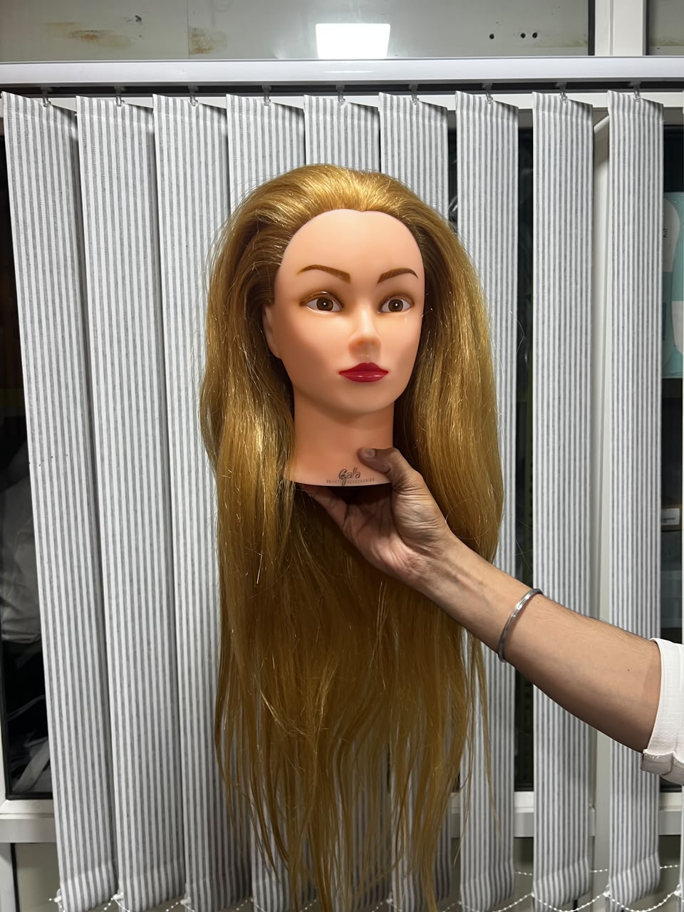 GALA HAIR DUMMY GOLDEN HAIR MRP 5000